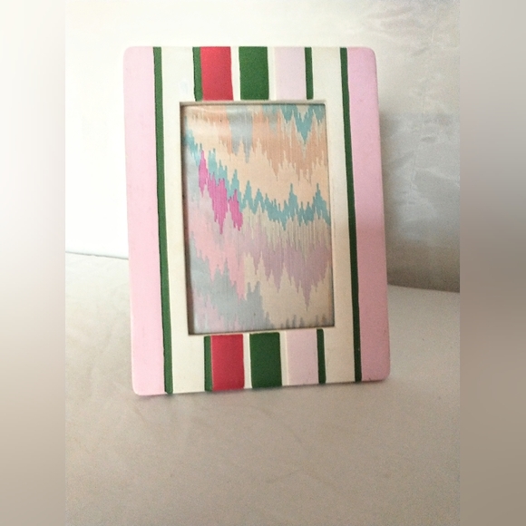 Vintage Ceramic Painted Frame - Easel Back - Picture 4 of 8